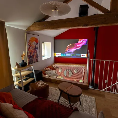Loft D'architecte Jacuzzi, Cinema Et Filet Habitation Lägenhet